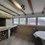 Kuca Za 10 Osoba S Jacuzzijem I Biljarom Lejlighed *