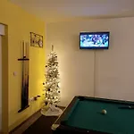 Lejlighed Kuca Za 10 Osoba S Jacuzzijem I Biljarom *
