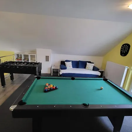 Kuca Za 10 Osoba S Jacuzzijem I Biljarom Apartament Mrkopalj