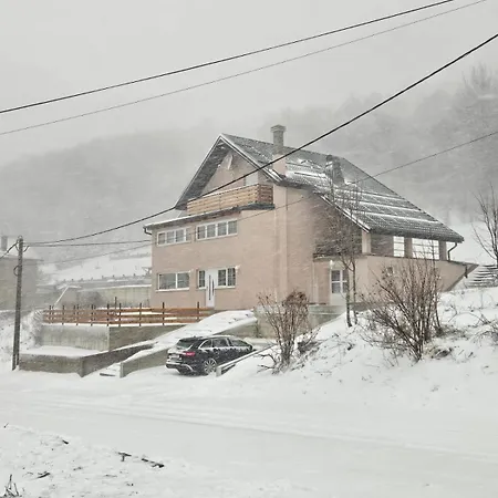 Kuca Za 10 Osoba S Jacuzzijem I Biljarom Apartament